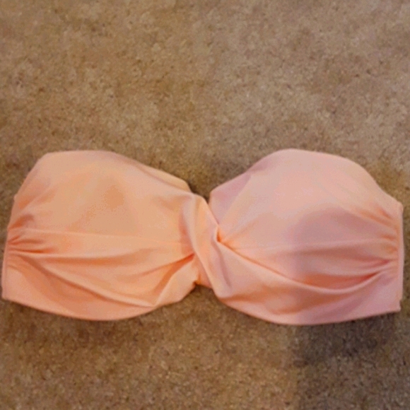 Victoria's Secret Other - Victoria's Secret Strapless Bikini Top